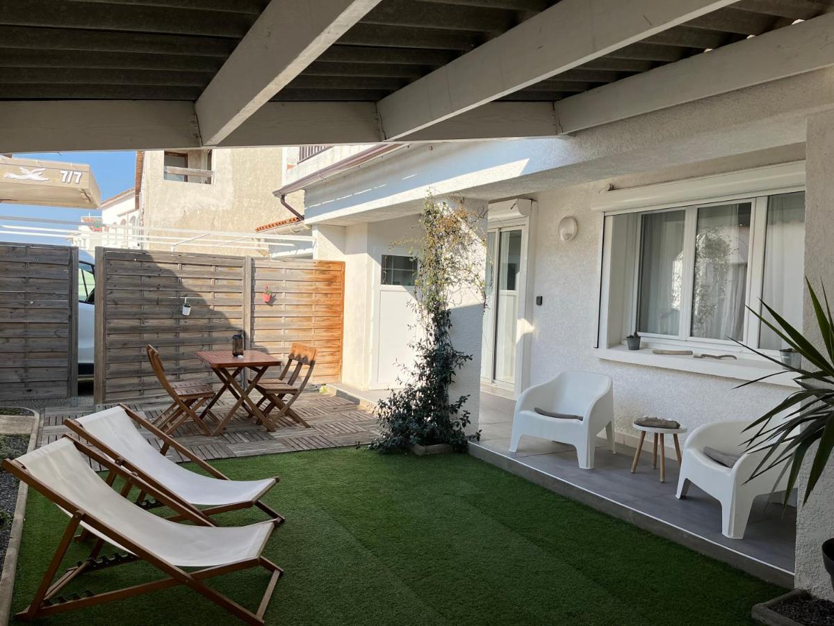 M appartements Les Les Saintes-Maries-de-la-Mer Extérieur photo