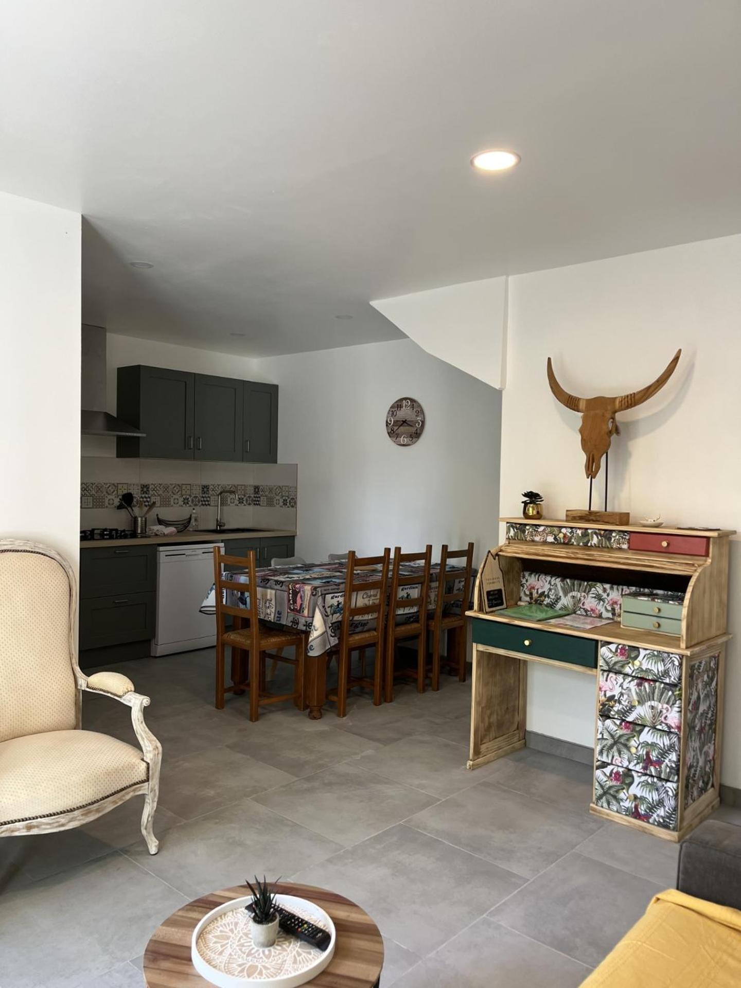 M appartements Les Les Saintes-Maries-de-la-Mer Extérieur photo