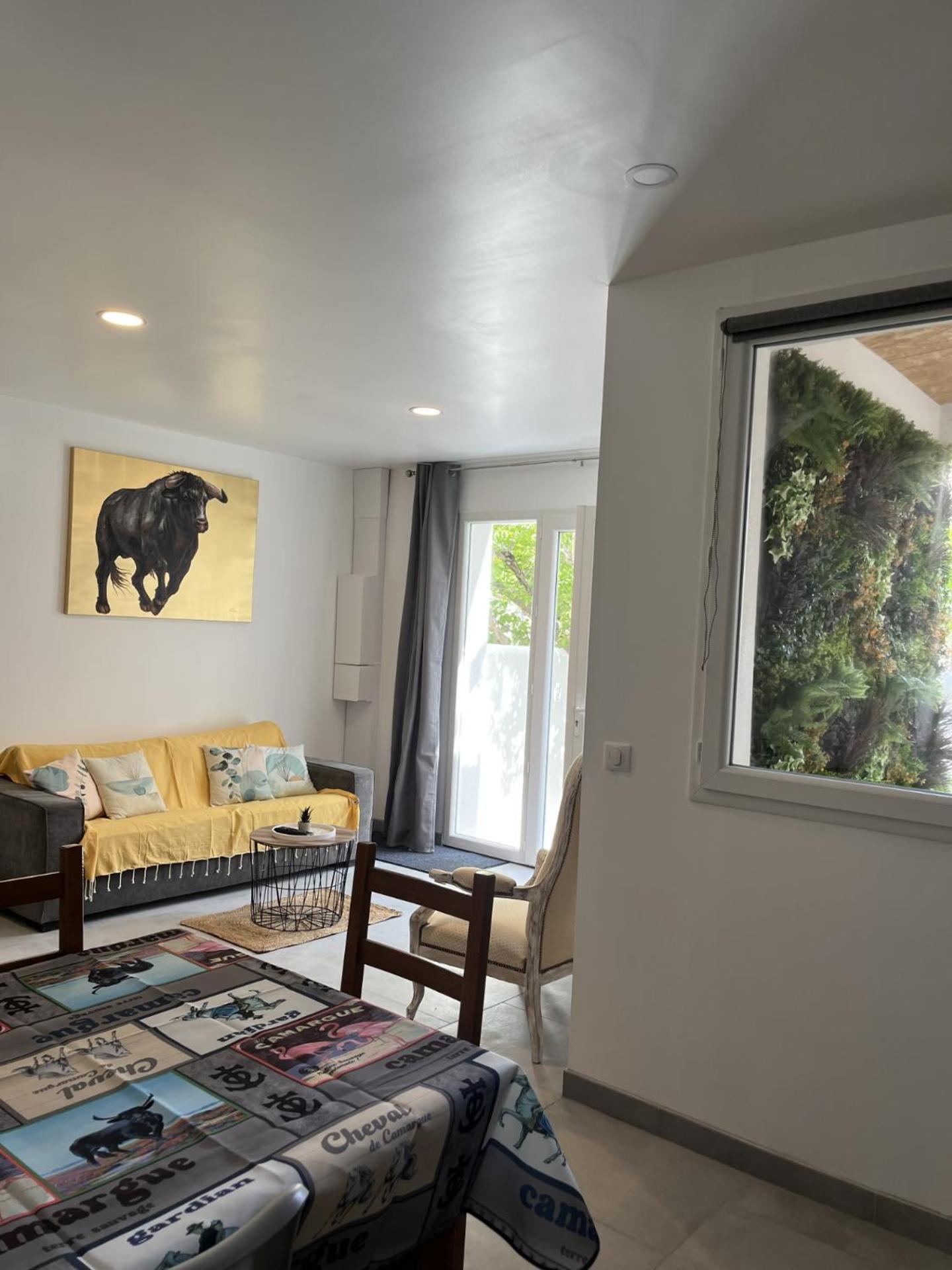 M appartements Les Les Saintes-Maries-de-la-Mer Extérieur photo
